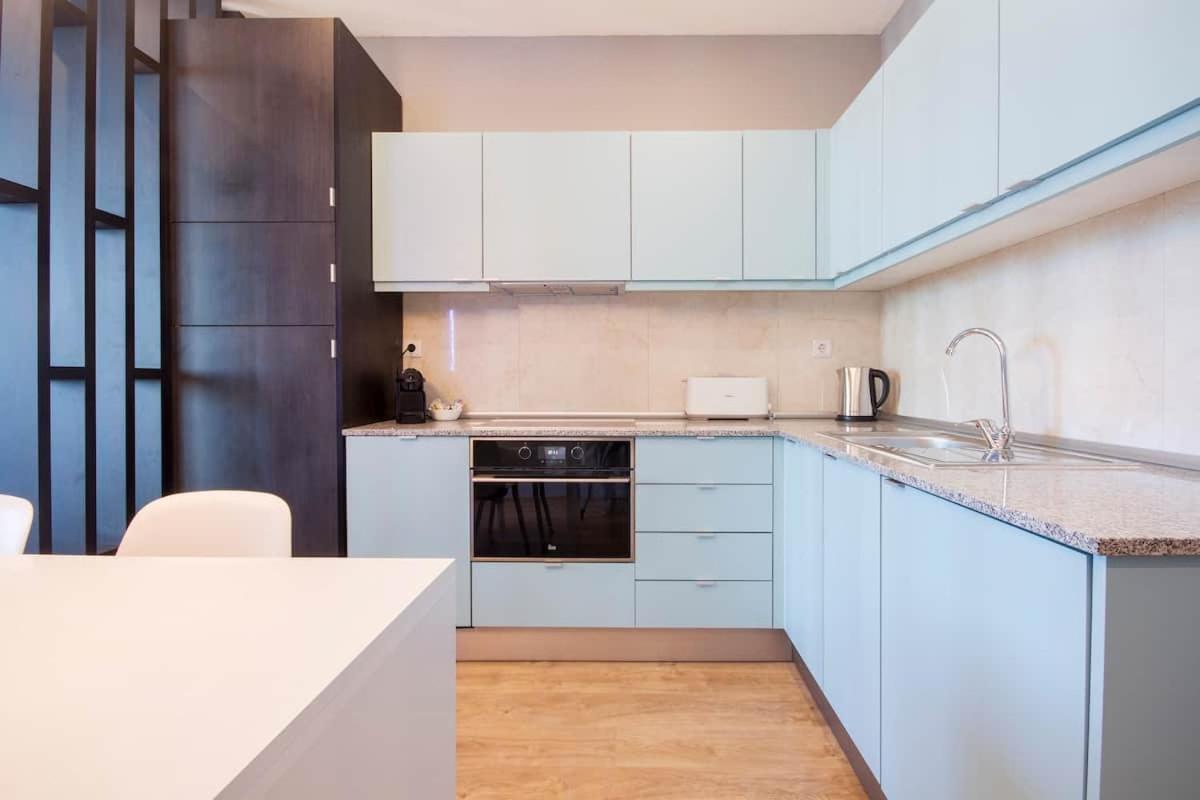 NEW! Apartamento Galé (wifi, estacionamento, elevador) 418 Porto Exterior foto